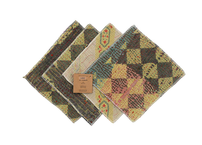 Set of 4 coasters 18x18 cm in patchwork pattern with gray, blue, beige and red multicolor design