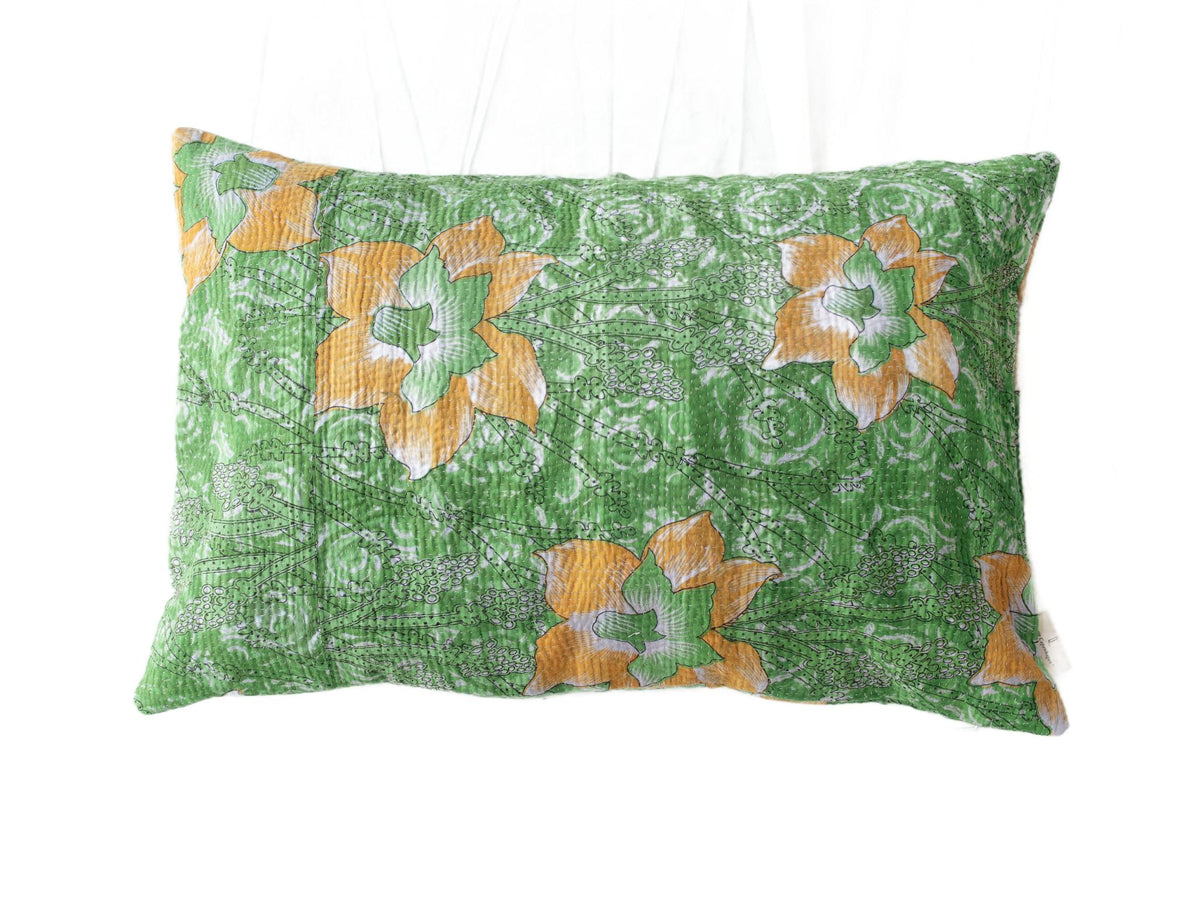 Sari pillowcase 60x40 in white and red with colorful vintage floral and geometric patterns - Indian boho/bohemian sari pillow in unique upcycled style