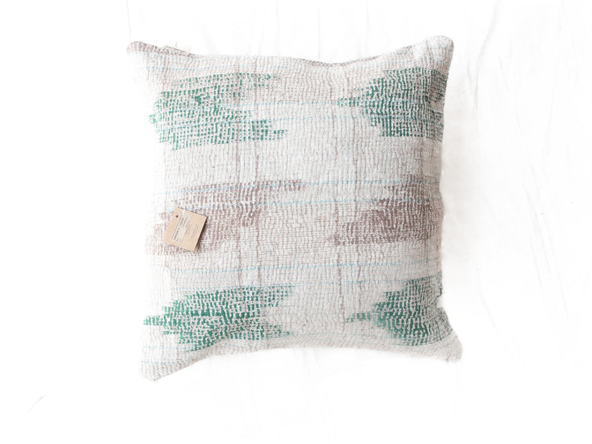 Unique 50x50 sari pillowcase in white with turquoise blue and green stripes, boho/vintage Indian pillowcase with small patterns and ethnic look